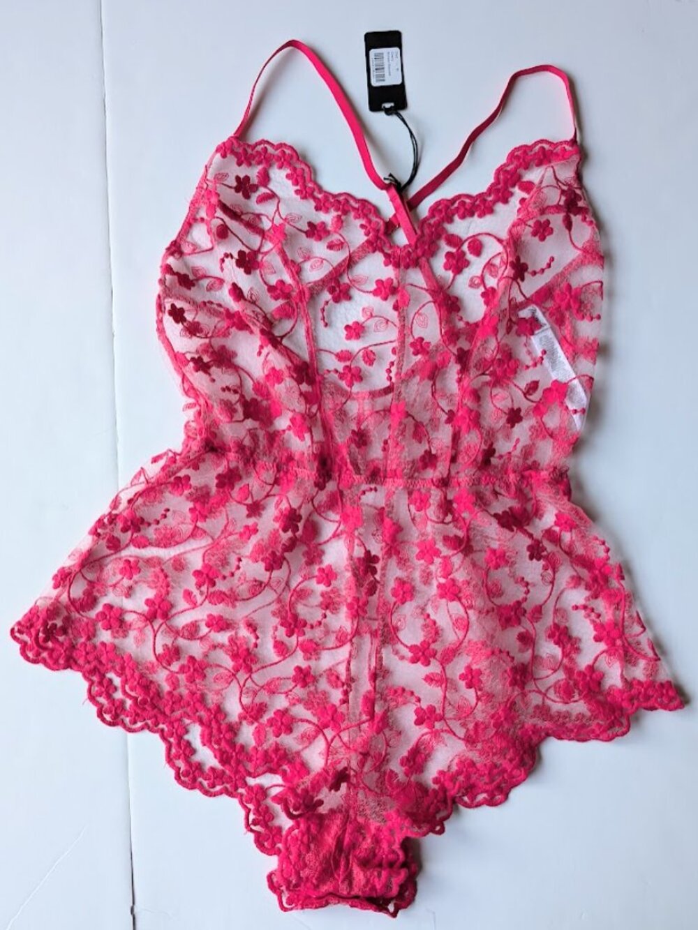 Mapale Daisy Floral Lace Playsuit Romper/ Babydoll Cherry Size: M ** NWT **